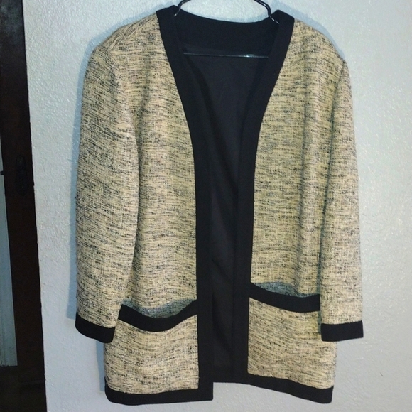 Vintage Cream and Black 100% Silk Oversized Blazer M - Picture 1 of 7
